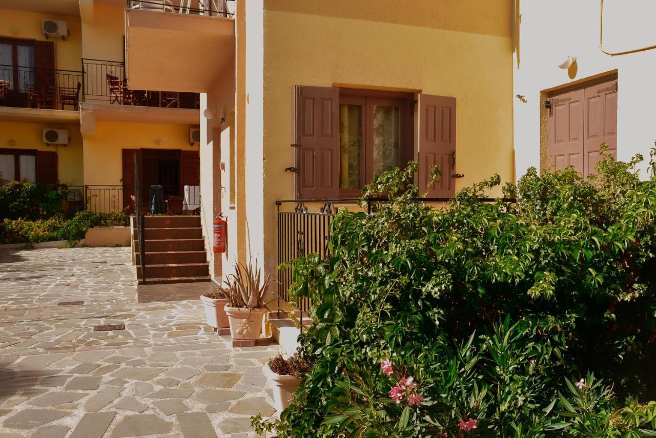 Διαμερίσματα Στέλλα Μαραθόκαμπος Εξωτερικό φωτογραφία